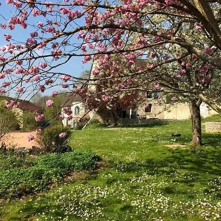 Villa La Belle Vie Du Vexin , à Heure De Paris Parnes