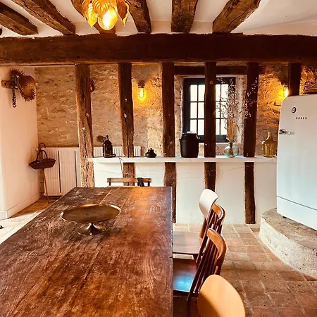 La Belle Vie Du Vexin , à Heure De Paris Villa