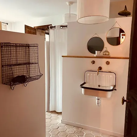 Villa La Belle Vie Du Vexin , à Heure De Paris Parnes